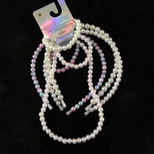 Brand new Danbar Pearl  Set for Y girls